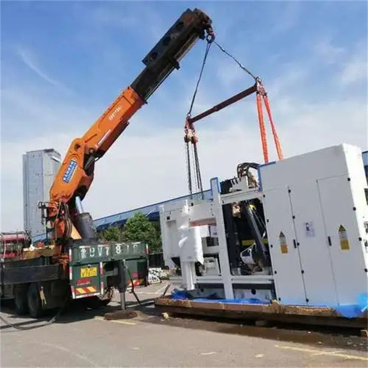 东莞附近小吊车联系方式|8-16吨|本地及时服务